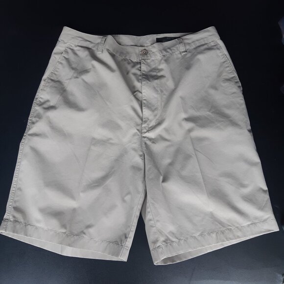 Greg Norman SZ 34 Beige 100% Cotton Men's Shorts - Picture 1 of 11